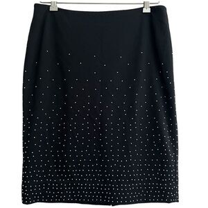 White House Black Market silver studded skirt. Sz 6 EUC back zipper